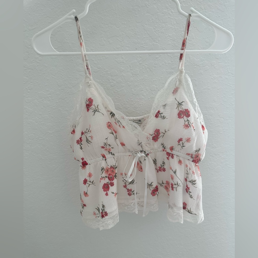 American Eagle Crop Top